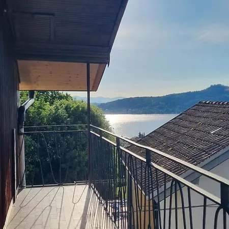 Aurora With View Apartment